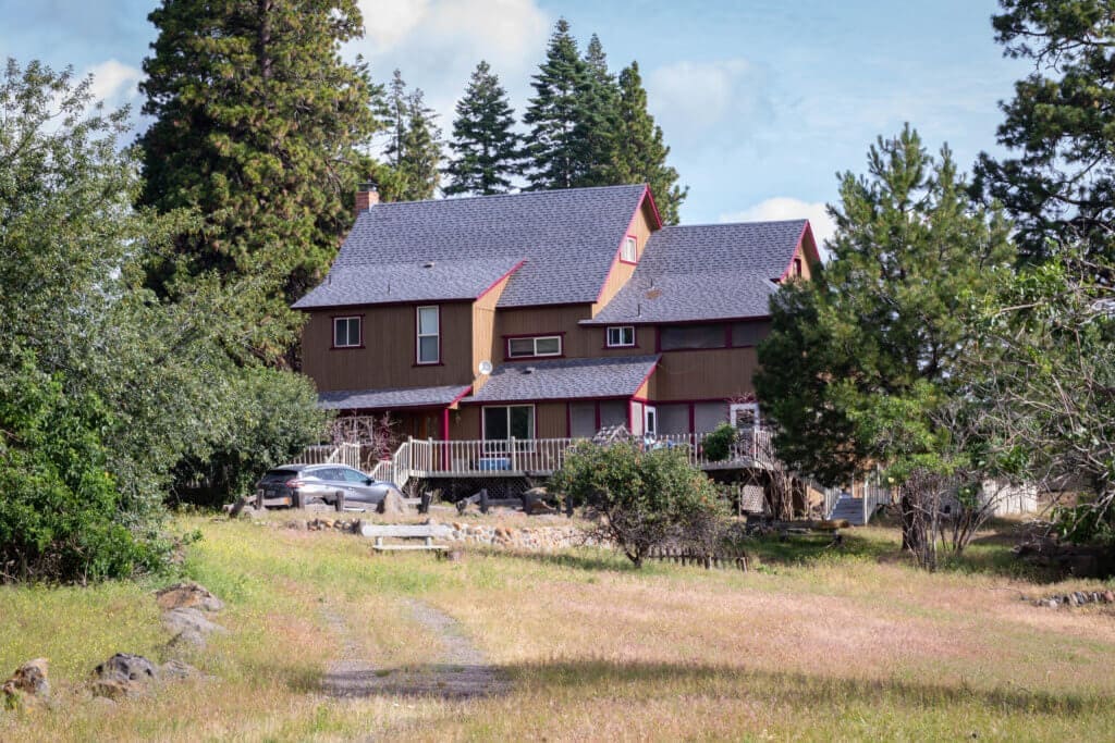 Crystal Creek Mountain Lodge